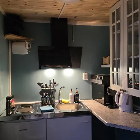 The Perfect Stop - Pinewood Loft Lodingen Eksteriør bilde